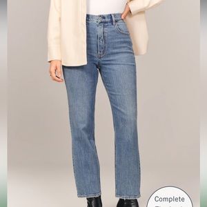 Abercrombie high rise ankle straight jeans